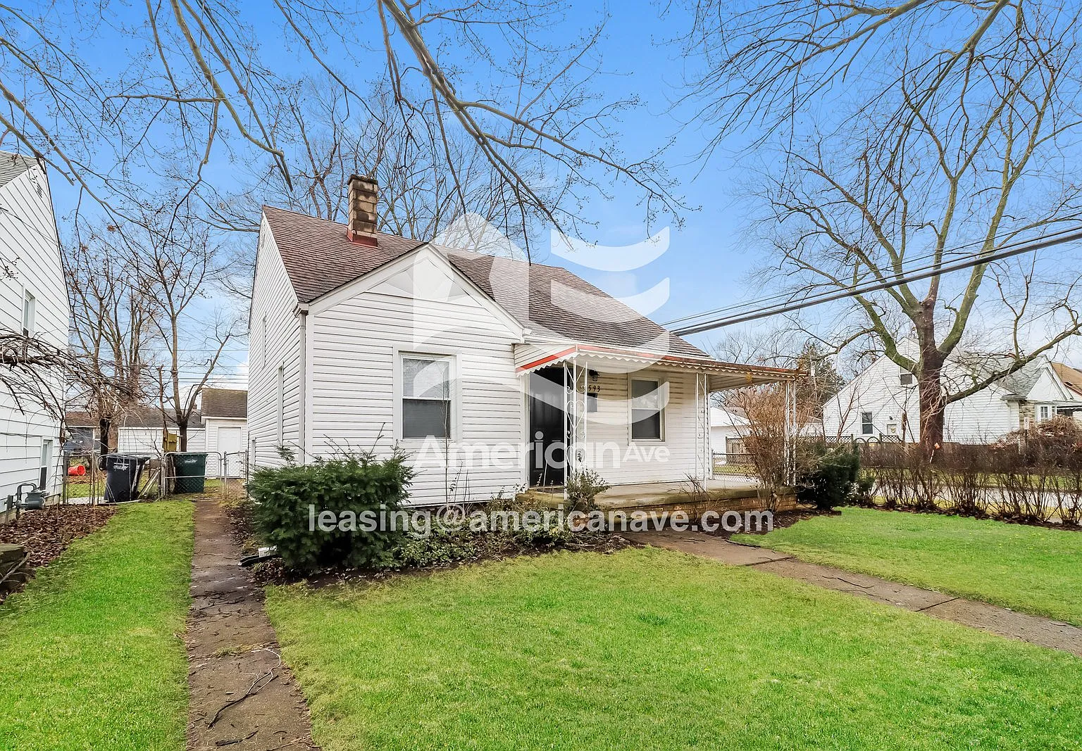 3 bed, 1.0 bath, 1036 sqft, $1,260 — Photo 2