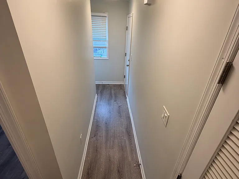 1921 Rosedale St NE #3 — Photo 25