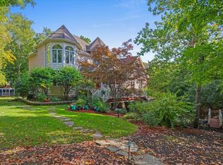 1900 Elmore Ave, Downers Grove, IL 60515