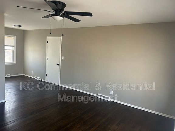 3rd image of 309 Manor Ln #Mo-64068