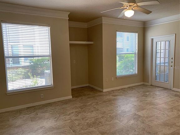 4th image of 10525 Villa View Cir