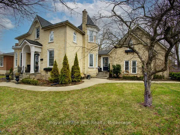 116 Walton St, Wellington North, ON N0G 1A0