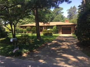 1417 S Twin Lake Rd, Virginia Beach, VA 23454