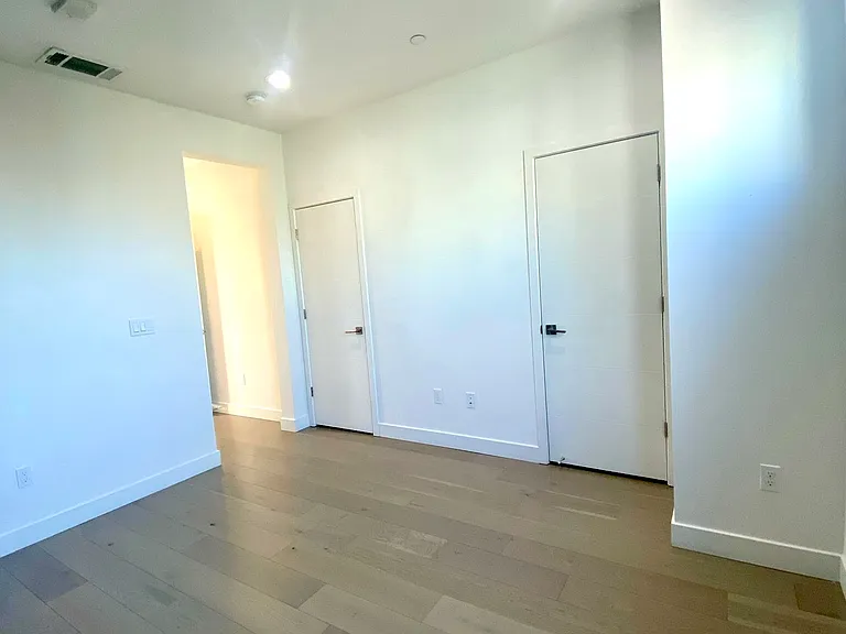 1522 Prescott St — Photo 15