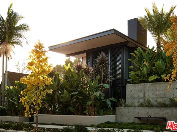 8850 Rosewood Ave, West Hollywood, CA 90048