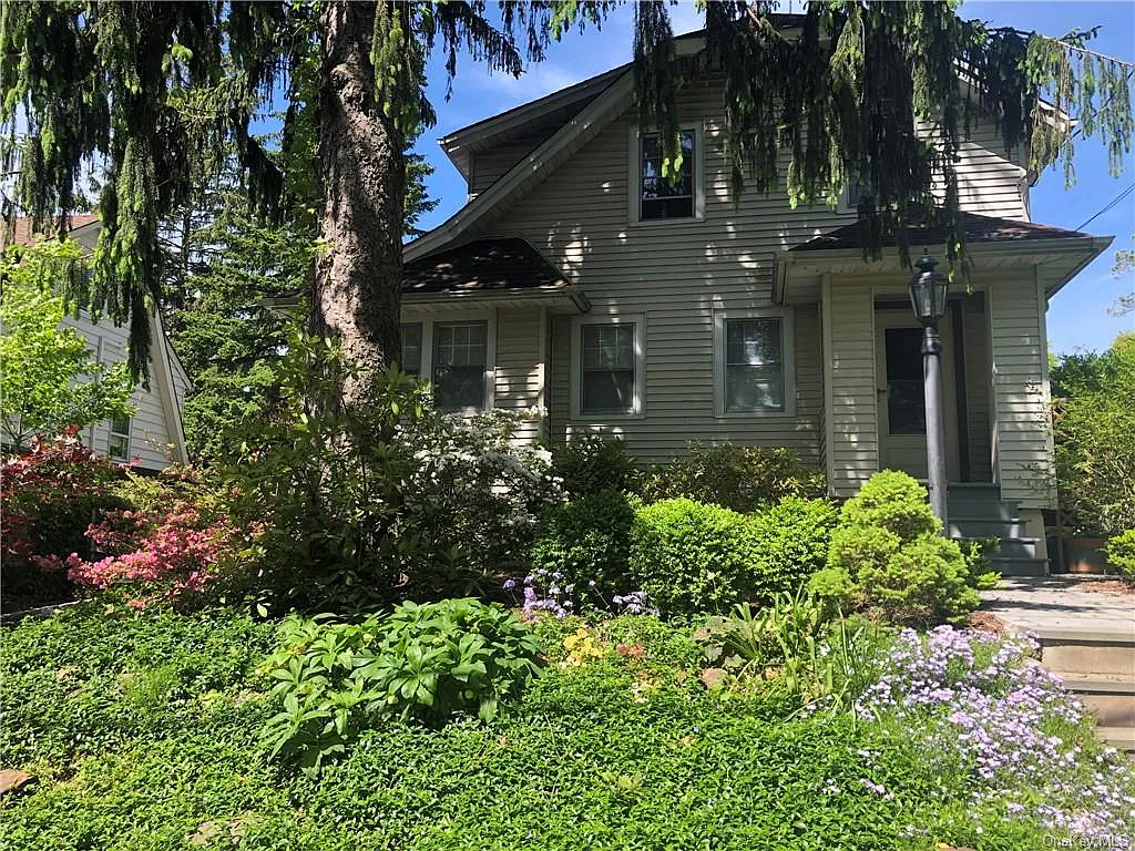 104 Summit Ave photo 1