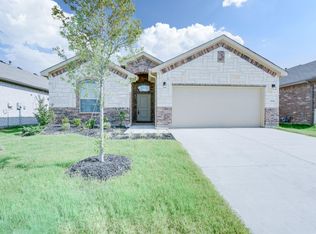 313 Roundstone Rd, Haslet, TX 76052