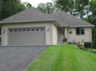 3968 Geneva Golf Club Dr NE, Becker, MN 55308