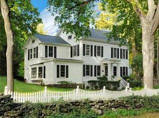 128 Weaver St, Greenwich, CT 06831
