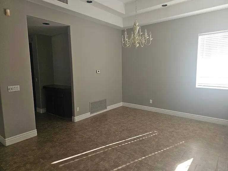 12210 E Desert Cove Ave — Photo 6