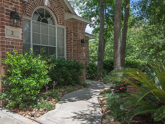 This sidewalk will welcome all of your guests as they wander to the front door