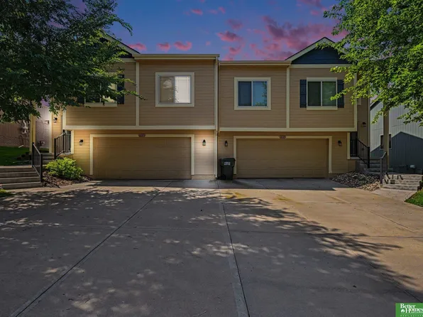 16313 Browne St, Omaha, NE 68116