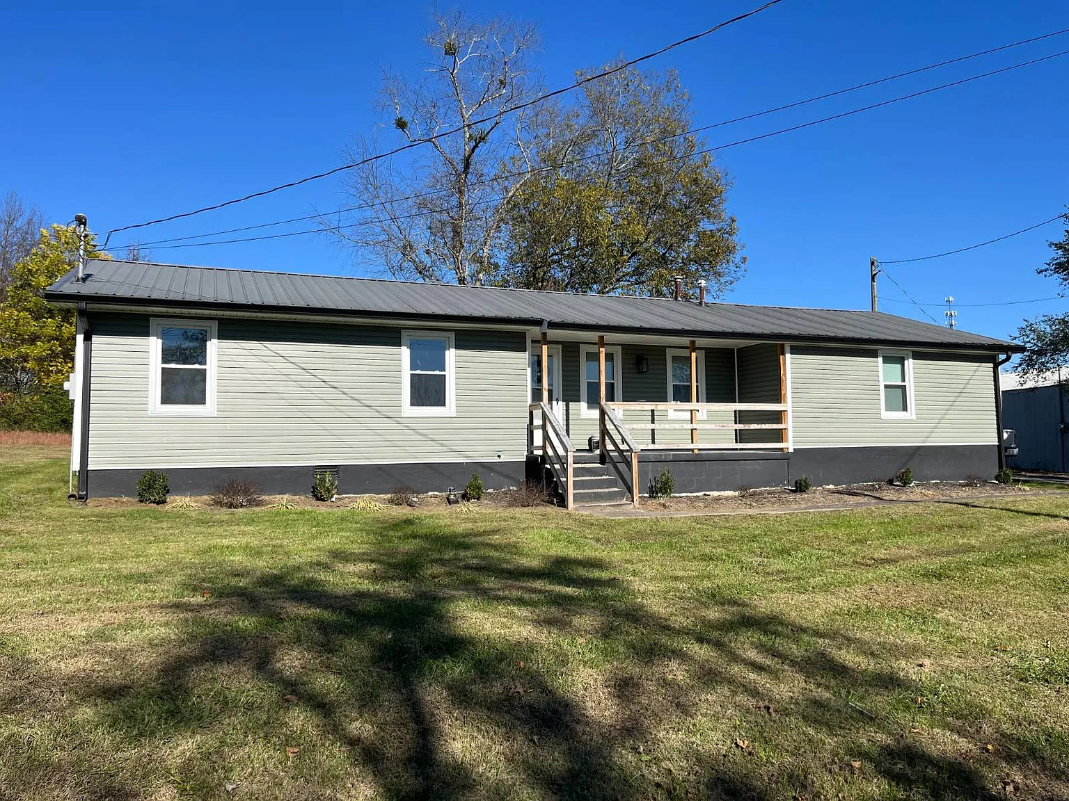 621 Bomar Hts photo 1