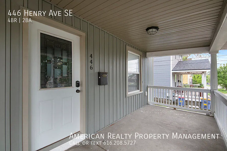 4 bed, 1424 sqft, $2,550 — Photo 2