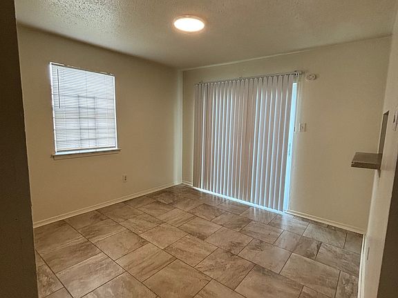 2nd image of 4105 Lac Bienville Dr APT A