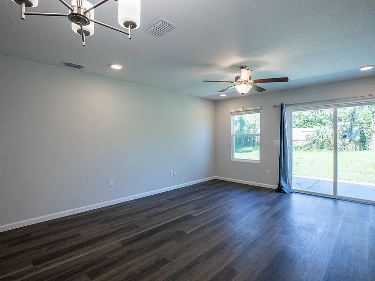 14410 Gossett St — Photo 10