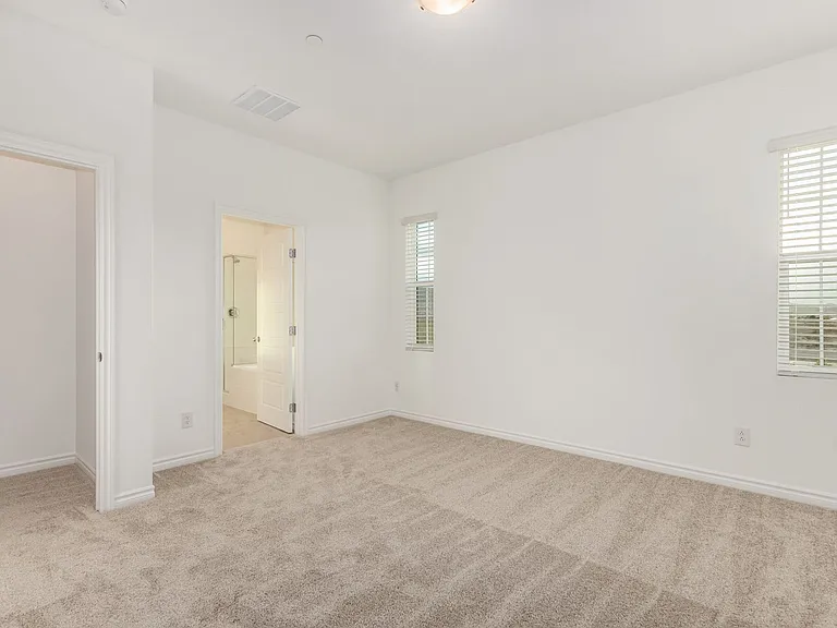 25 Barbara Ln #31 — Photo 20