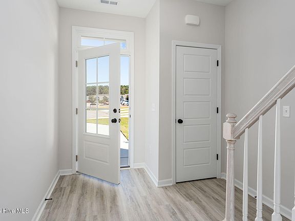 2nd image of 130 Jansen Lane