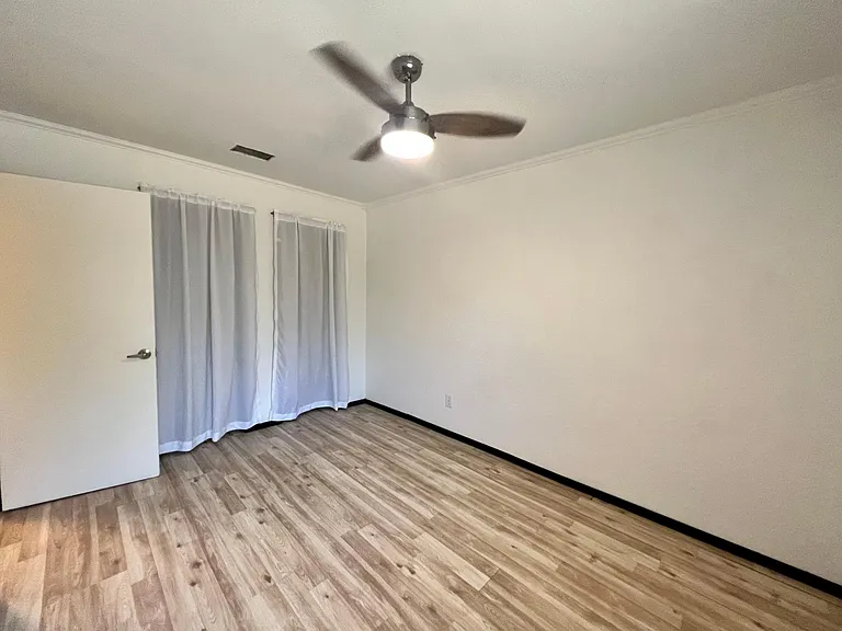 6030 Bluebell Cir — Photo 17