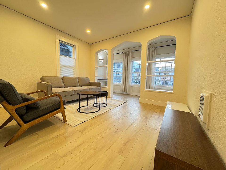 1st image of 1358-1360 48th Ave #1358
