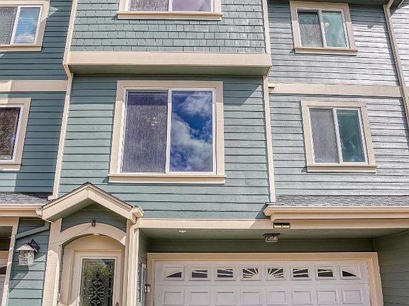 2nd image of 809 Lippert Pl