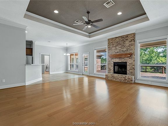 5th image of 4402 Belvoir Ct