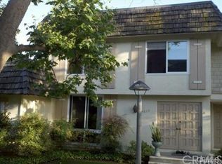 9828 Via Sonoma, Cypress, CA 90630