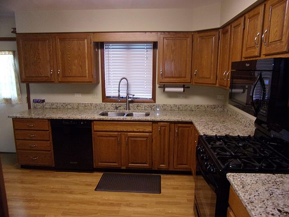 5th image of 17686 W Winnebago Dr