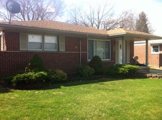 8250 Arnold, dearborn heights, MI 48127