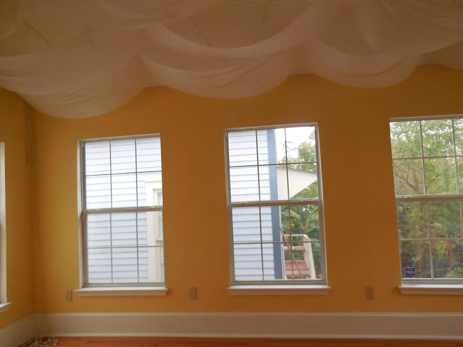 3 bed, 2.5 bath, 1650 sqft, $1,975 — Photo 2