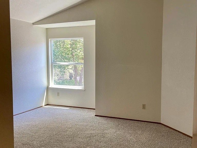6102 Beech Ave #110 — Photo 28