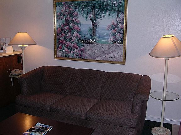 5th image of 6300 Seawall Blvd