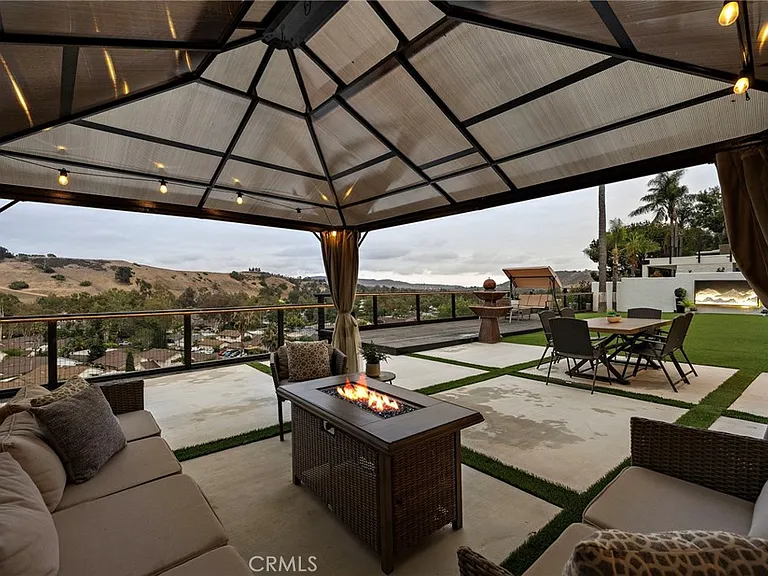 29252 Country Hills Rd — Photo 2