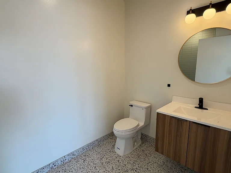 293 Fairmount Ave #403 — Photo 5