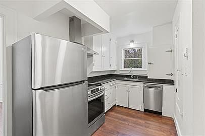 1st image of 2923 Franklin Ave E #11320106