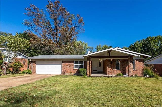 1st image of 3735 Seville Dr