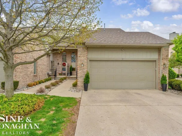 1935 River Rd Unit 31, Saint Clair, MI 48079