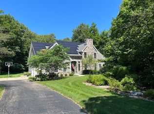 43W228 Tall Pines Rd, Elgin, IL 60124