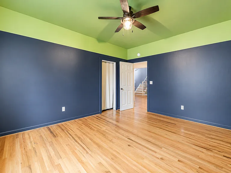 140 Pearl St SE — Photo 37