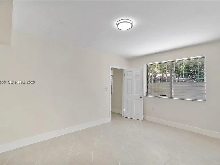 1612 SW 23rd St #1612 — Photo 21