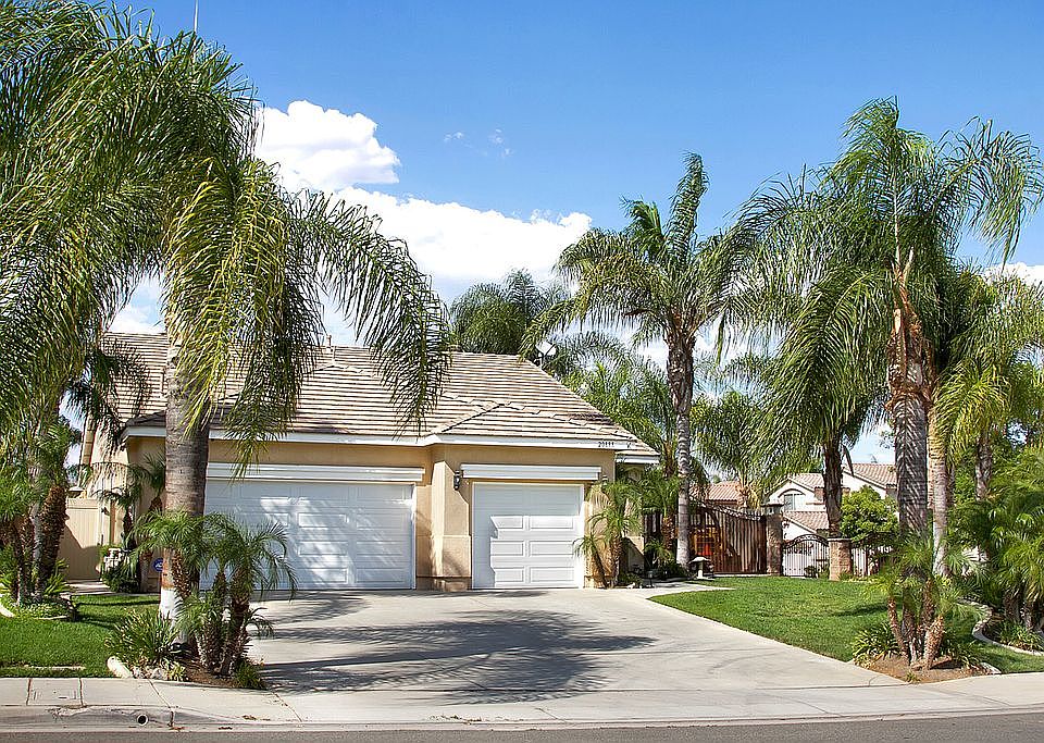 1st image of 20898 Millbrook St
