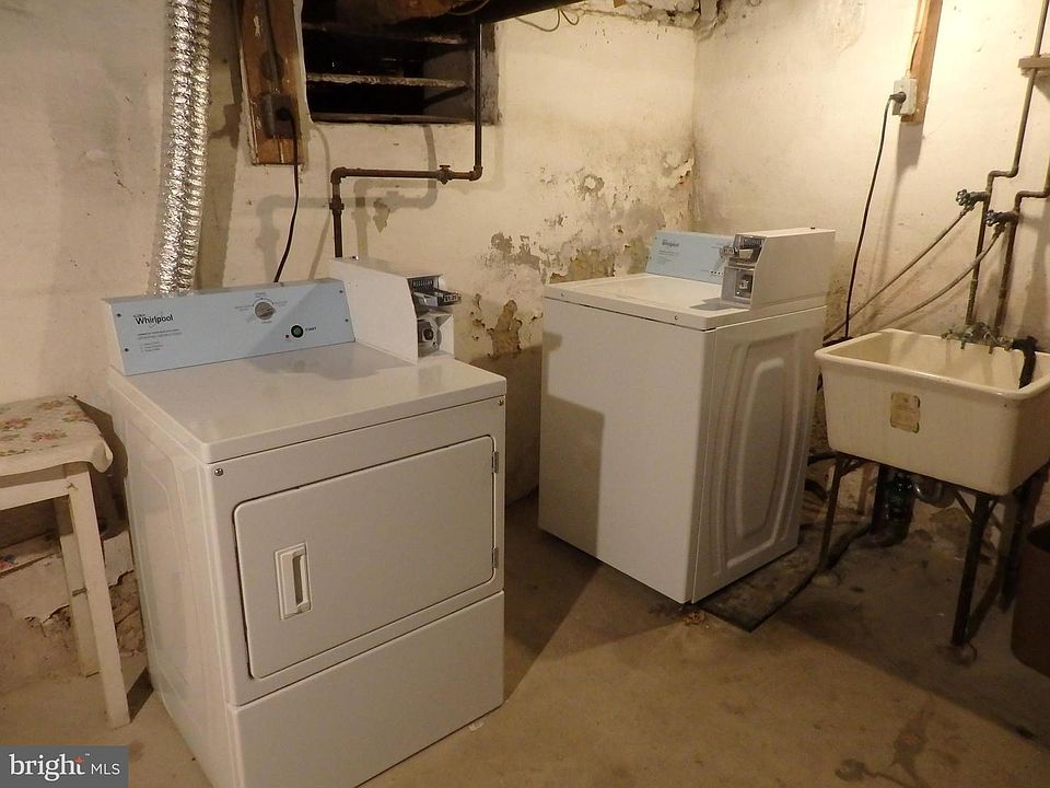 WASHER DRYER, SHARED IN BSMT.