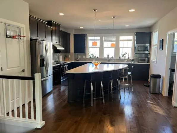 4658 238th Dr SE, Sammamish, WA 98029