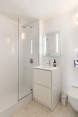 Sold by Citi Habitats | media 8