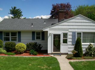725 Pine Rock Ave, Hamden, CT
