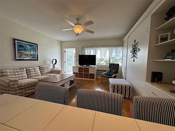 4th image of 801 Atlantic Shores Blvd APT 206
