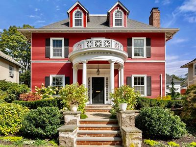 54 Arborway, Jamaica Plain, MA, 02130