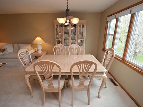 3rd image of 15020 Tyacke Dr