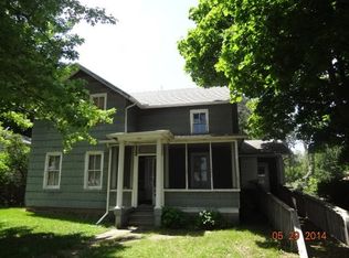 528 Division St, Adrian, MI 49221