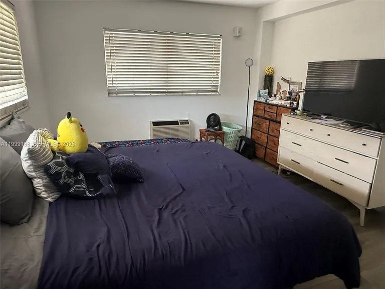 141 NE 10th Ave #17B — Photo 22